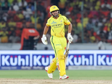 IPL 2026: सीएसके को झटका, चोट के कारण पूरे सीजन से बाहर हुए आयुष म्हात्रे