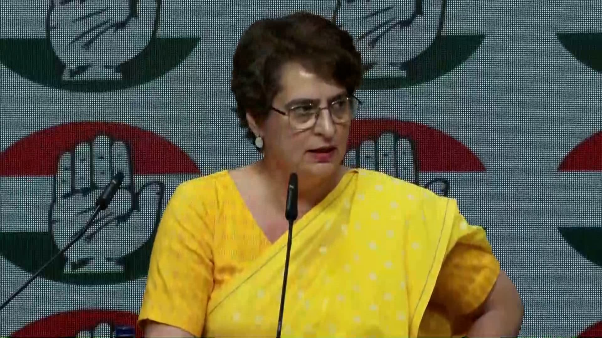 Priyanka Gandhi Vadra Targets BJP: "Public No Longer Trusts Their Narrative"