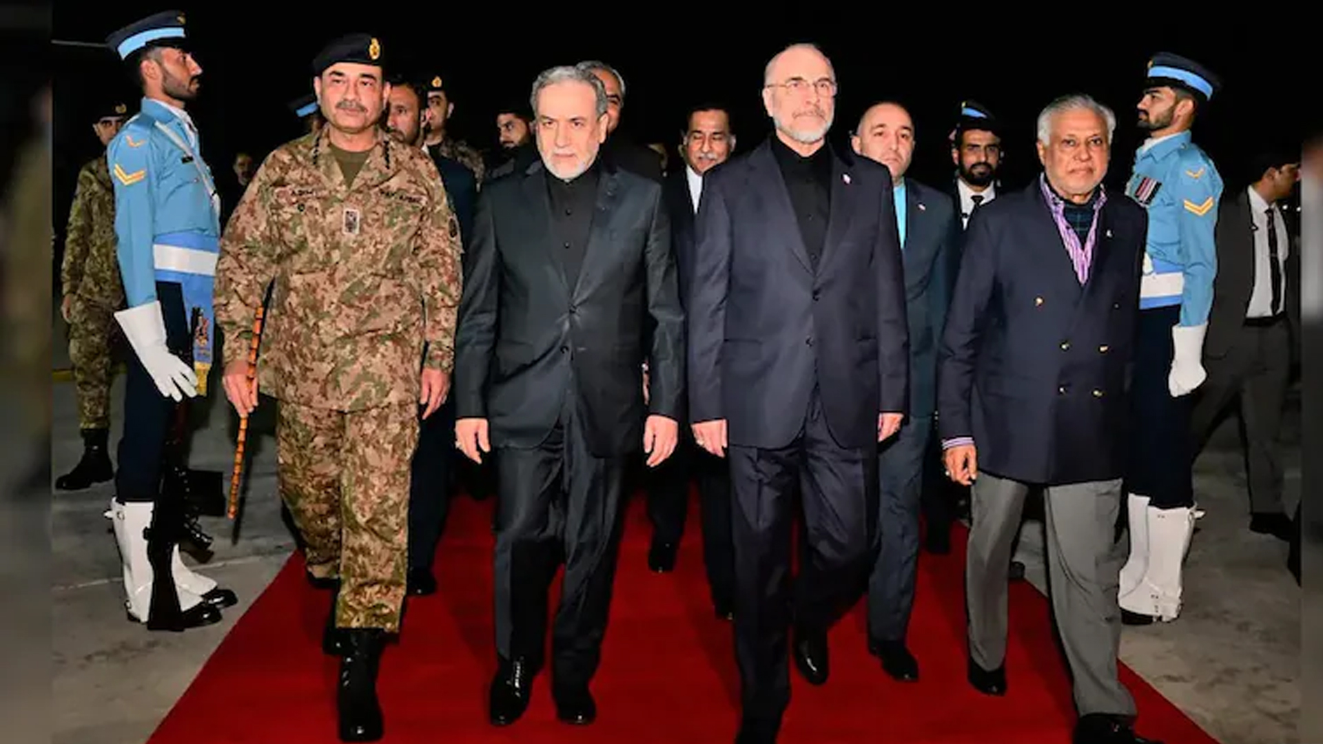 Iran-US Talks Hit Roadblock? Araghchi's Pakistan Visit Ends Without Breakthrough