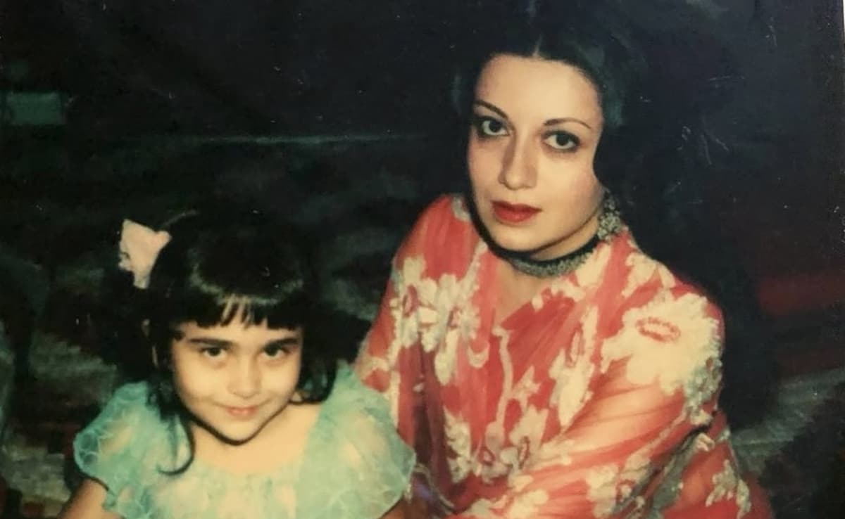 मां ने केवल 7 साल किया फिल्मों में काम, बेटी है 90s की सुपरस्टार, बोलीं- ऐसी ही होनी चाहिए एक मां