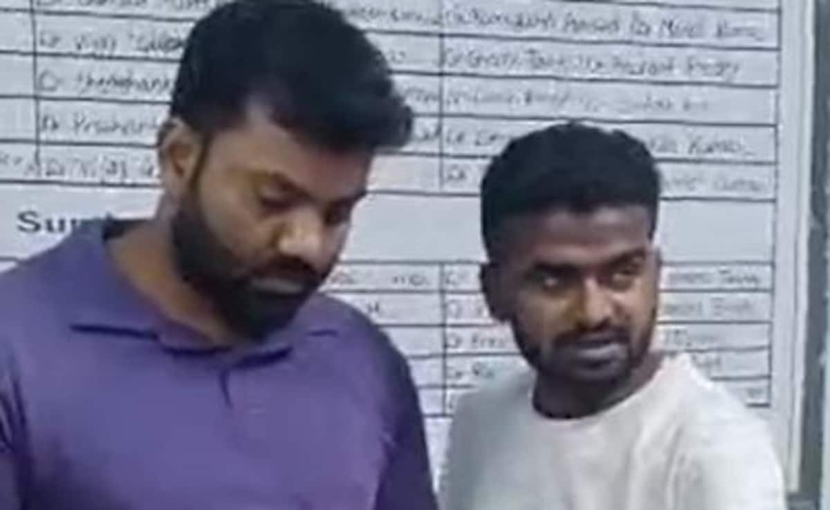 गोपालगंज में शादी की खुशियों को लगा ग्रहण, ऑर्केस्ट्रा बंद कराने पर दुल्हे के चाचा को चाकुओं से गोदा