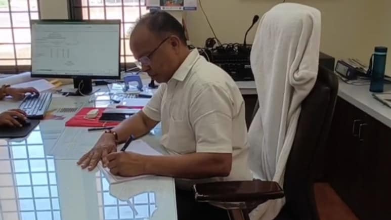 Election Officer Dies By Suicide Weeks Before Local Body Polls In Gujarat