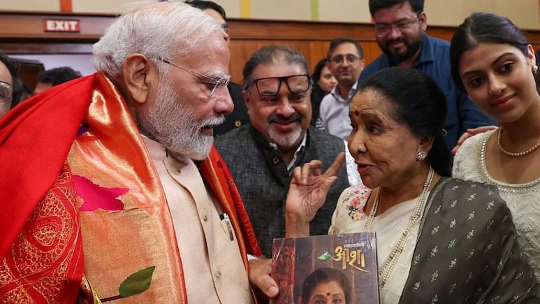 Asha Bhosale News: भारतीय संगीत के स्वर्णिम युग का अंत; आशा भोसले के निधन पर PM मोदी, अमित शाह से लेकर इन नेताओं ने जताया दुख