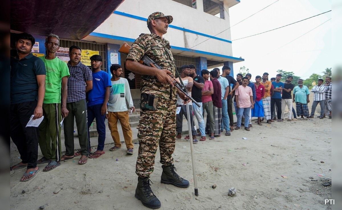 Polling Staff Suspended For Leaving Booth Unattended During Voting In Bengal's Pingla