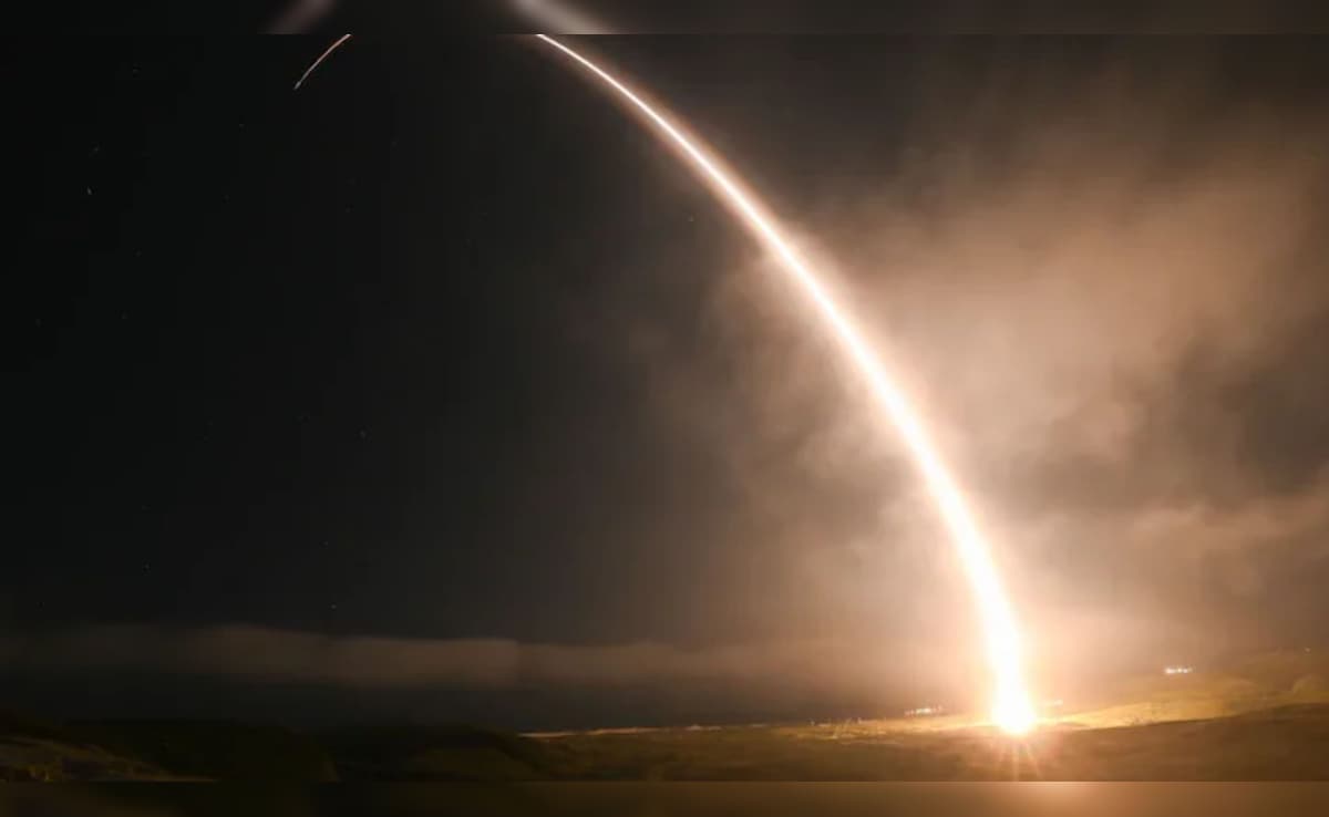 फाइटर जेट गंवाने के बाद आर-पार के मूड में अमेरिका, ईरान में उतारा सबसे घातक मिसाइलों का जखीरा; क्यों पड़ी जरूरत?