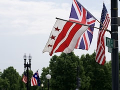 अमेरिका में ये क्या हुआ... किंग चार्ल्स के स्वागत में ब्रिटिश की जगह लगा दिए ऑस्ट्रेलिया के झंडे