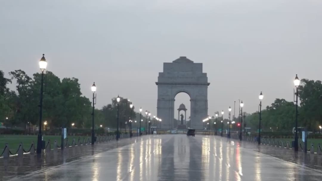 Delhi-NCR Braces For Thunderstorms, Light Rain Likely In Isolated Areas