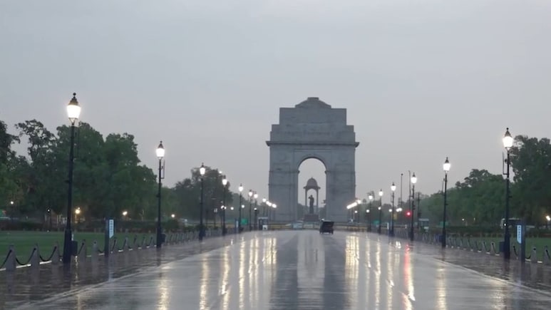 Rain in Delhi: दिल्ली NCR में फिर बारिश, यूपी-उत्तराखंड से राजस्थान तक बरसे बदरा, जानें कितने दिन बदला रहेगा मौसम