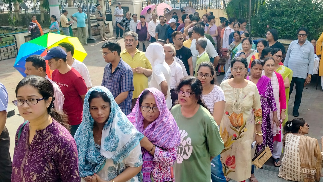West Bengal Elections 2026: Supreme Court Lauds Record Voter Turnout, Peaceful Polling In Phase 1