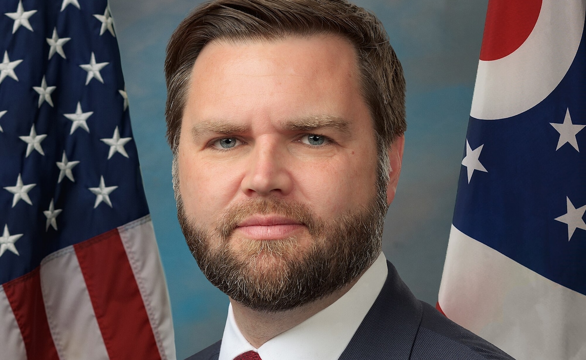 'Iran Will Respond By 8 PM Tonight': JD Vance Hopeful Of Truce Even As Trump Ups War Rhetoric
