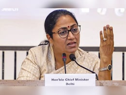 दिल्ली के इस विभाग में लॉटरी सिस्टम से किया गया अधिकारियों का ट्रांसफर, जानें- क्&zwj;या है वजह