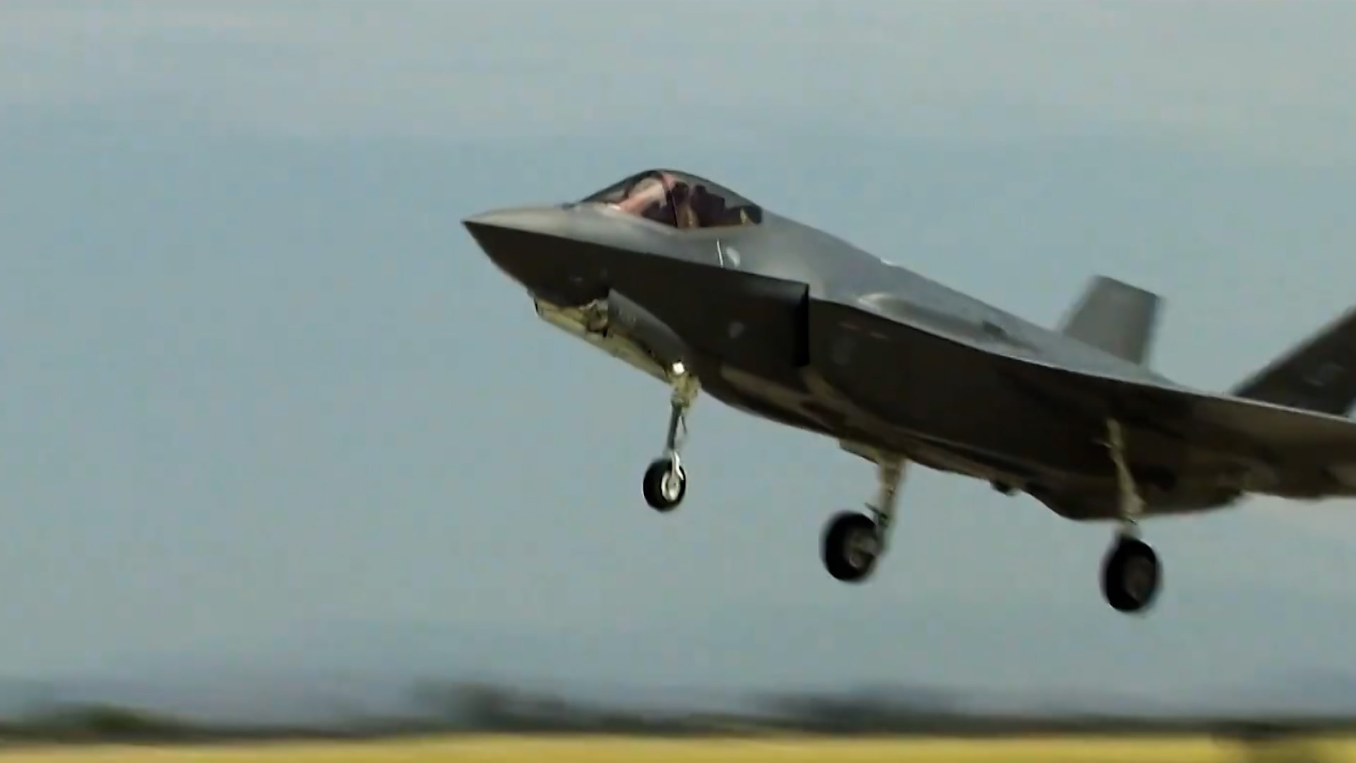 US F-35 Shot Down? Iran Claims Pilot Captured After Crash