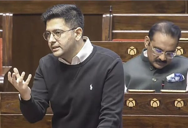 Raghav Chadha Education: पढ़ाई के मामले में कई नेताओं को मात देते हैं राघव चड्ढा, इस बड़ी यूनिवर्सिटी से ली है डिग्री