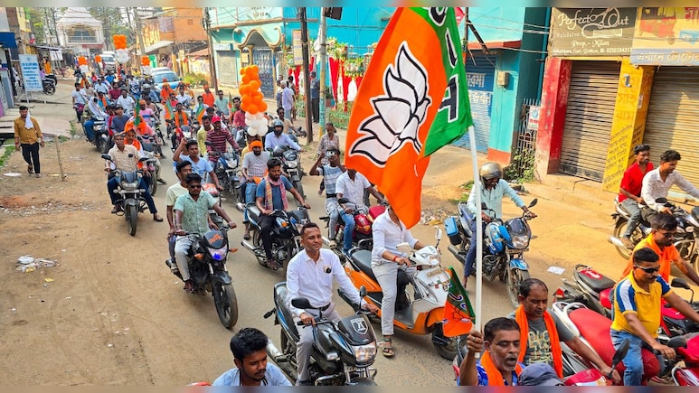 बंगाल चुनाव: भाजपा की बाइक रैली पर किया हमला, बीजेपी उम्&zwj;मीदवार को बनाया न&zwj;िशाना&nbsp;