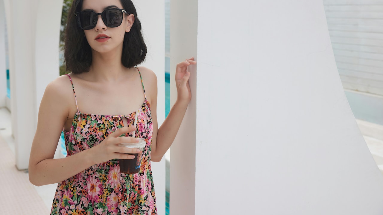 How To Pick Summer Dresses That Stay In Place: 10 Easy Style Tips
