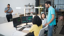 10 बातें, जो आपको ऑफिस में भूलकर भी नहीं बोलनी चाहिए, ना मीटिंग में, ना दोस्&zwj;तों से...