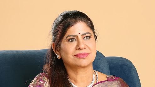 Tamil Nadu Elections: Lottery Baron's Wife And AIADMK Candidate Leema Rose Emerges As Richest Candidate