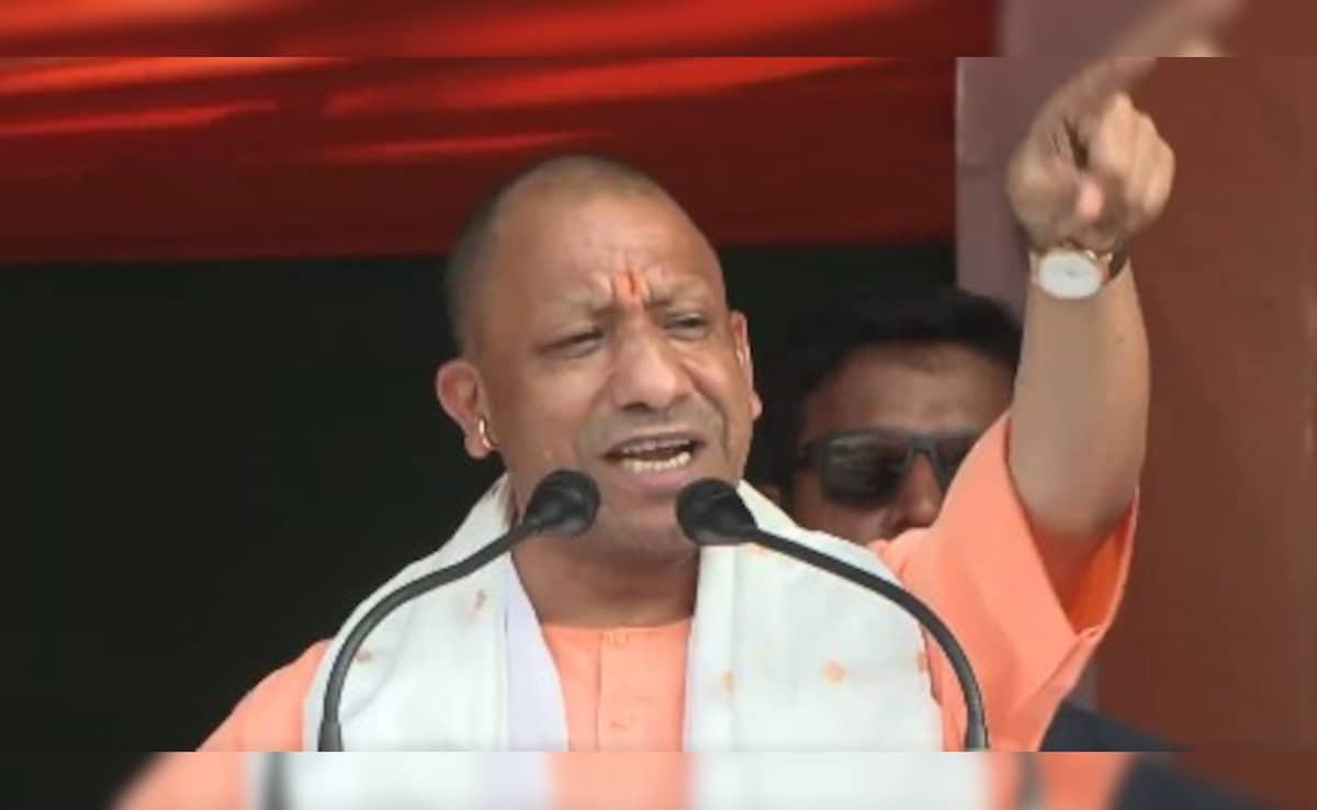 'इनको तो देश की कीमत पर घुसपैठियों का वोट चाहिए', असम में कांग्रेस पर योगी आदित्यनाथ ने साधा निशाना