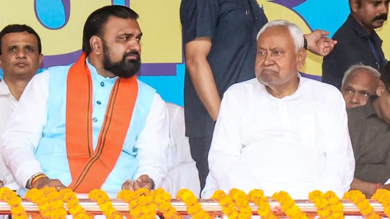 नीतीश के धुर-विरोधी से नीतीश की कुर्सी संभालने तक... कहानी बिहार के नए CM सम्राट चौधरी की