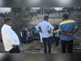 सीकर में भीषण हादसे में 3 लोगों की मौत, 5 घायल; ट्रक से टक्कर में चकनाचूर हुई थार गाड़ी