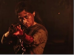 रश्मिका मंदाना मना रहीं 30वां बर्थडे, फैंस को दिया तोहफा, अपकमिंग फिल्म में हाथ में बंदूक, हथकड़ी में दिखीं पुष्पा की 'श्रीवल्ली'