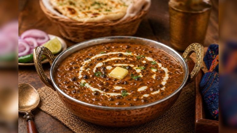 Dal Bukhara Recipe: घर पर बनाएं रेस्टोरेंट जैसी क्रीमी दाल बुखारा, जानें बनाने का आसान तरीका