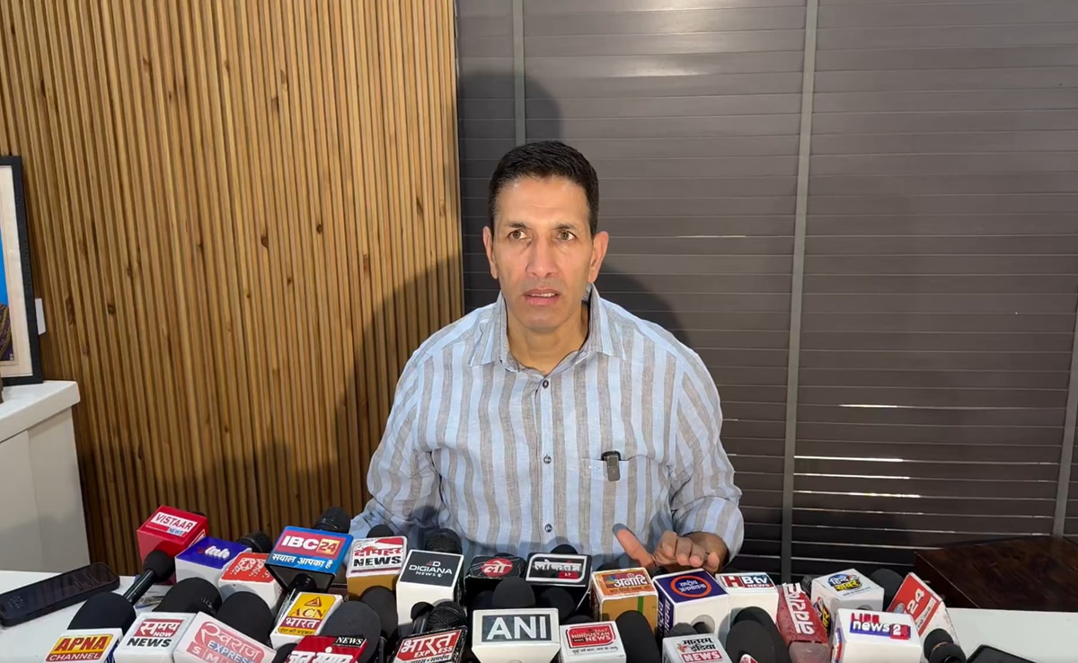 वसुंधरा राजे के कथित फर्जी पत्र पर सियासी घमासान, MP कांग्रेस IT सेल के कार्यकर्ताओं की हिरासत ने बढ़ाया विवाद