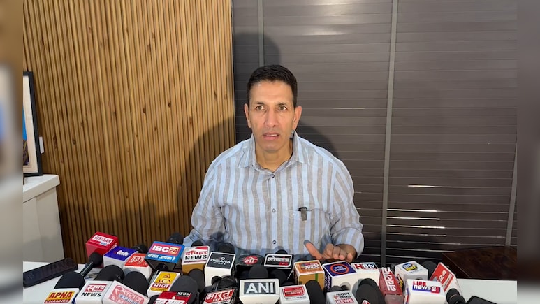 वसुंधरा राजे के कथित फर्जी पत्र पर सियासी घमासान, MP कांग्रेस IT सेल के कार्यकर्ताओं की हिरासत ने बढ़ाया विवाद