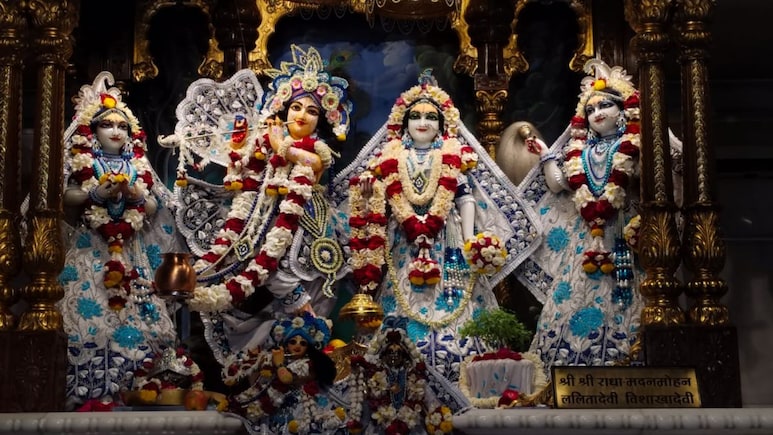 42&deg;C तापमान का असर भगवान पर भी: मंदिरों में लगे दही-छाछ के भोग, भगवान की सेवा में खास इंतजाम