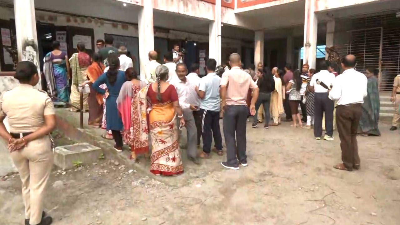 Voting Begins In Tamil Nadu And West Bengal