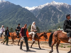 पहलगाम हमले के एक साल बाद टूरिस्ट दे रहे आतंकवादियों को करारा जवाब, ग्राउंड रिपोर्ट