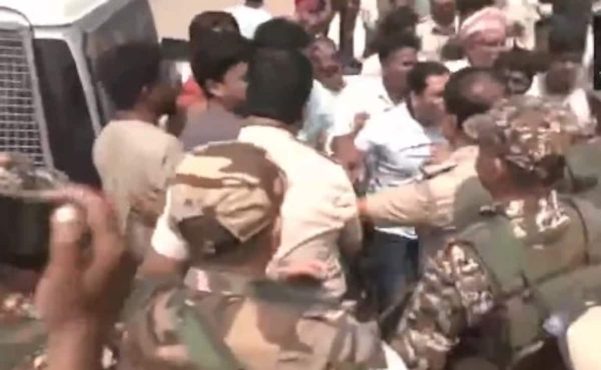 Voter Intimidation Charge, Trinamool vs Humayun Kabir As Bengal Votes