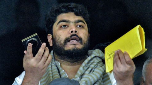 बिहार: सीवान में बवाल, पुलिस पर पथराव; RJD विधायक ओसामा शहाब पर हत्या की साजिश का आरोप