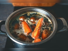 क्या आप भी सब्जी उबालते वक्त यही गलती करते हैं? तभी फीकी बनती है सब्जी, जानें सही तरीका