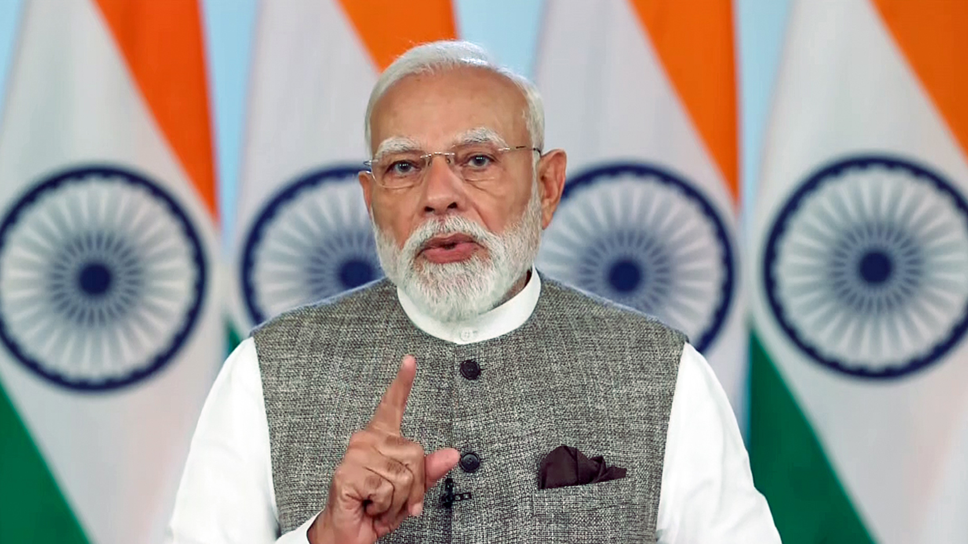 PM Modi Vows to Push Women's Reservation Again, Blames Congress After Lok Sabha Setback