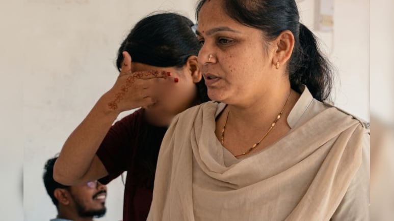 डॉ. भीमराव अंबेडकर पर आपत्तिजनक टिप्पणी; सोशल मीडिया रील से भड़का आक्रोश, युवती गिरफ्तार