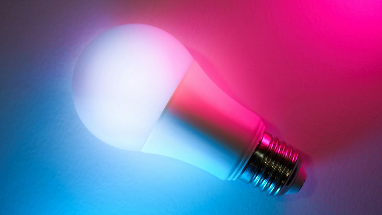 10 Home Office Lighting Setups To Look More Professional On Video Calls