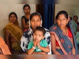 वेदांता प्लांट ब्लास्ट का दर्द: &lsquo;मम्मी&hellip; पापा कब आएंगे?&rsquo; 3 साल की बच्ची का सवाल सुन फफक पड़ी मजदूर की विधवा