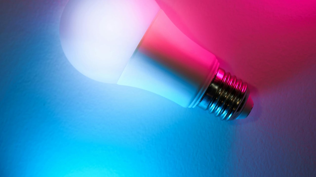 Top 5 Smart Bulbs That Let You Control Lighting With Your Phone