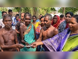 ओडिशा कंकाल कांड: झुकना पड़ा सिस्टम को, बैंक ने घर जाकर सौंपे पैसे, रेड क्रॉस ने भी की मदद