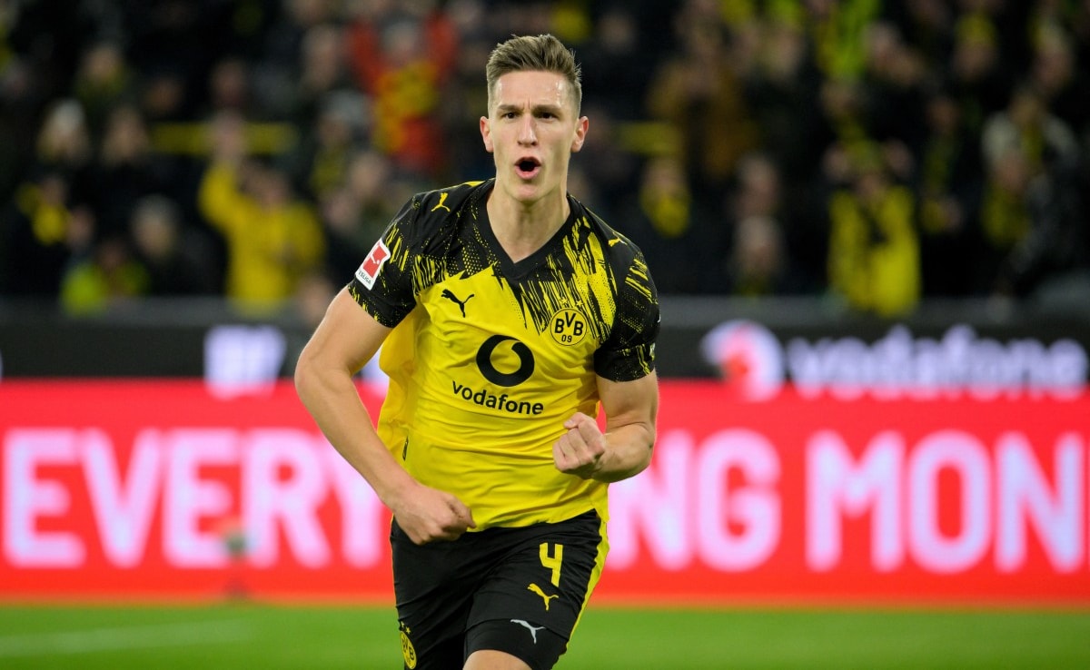 Borussia Dortmund In Unrest After Star Defender Nico Schlotterbecks Shock Announcement