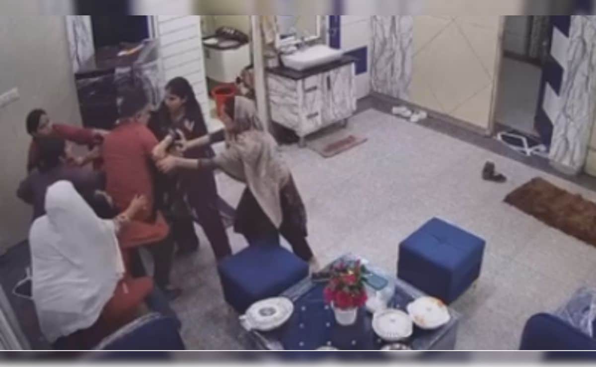 Man Enters UP Home, Women Residents Calmly Corner And Beat Him Up