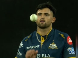 'अरे दीवानों मुझे पहचानो', IPL की बुलेट ट्रेन, अशोक शर्मा ने 154.2 किलोमीटर प्रति घंटा की स्पीड से दहलाया