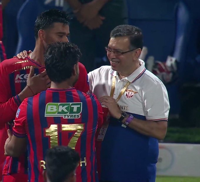 Rishabh Pant:  हमें जवाब बाहर नहीं टीम के अंदर....राजस्थान से मिली हार से गुस्से में ऋषभ पंत, हार की असली वजह बताई