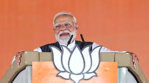 PM Modi Targets Mamata Banerjee in Bengal Rally: 'State Could Lose Identity to Infiltrators'