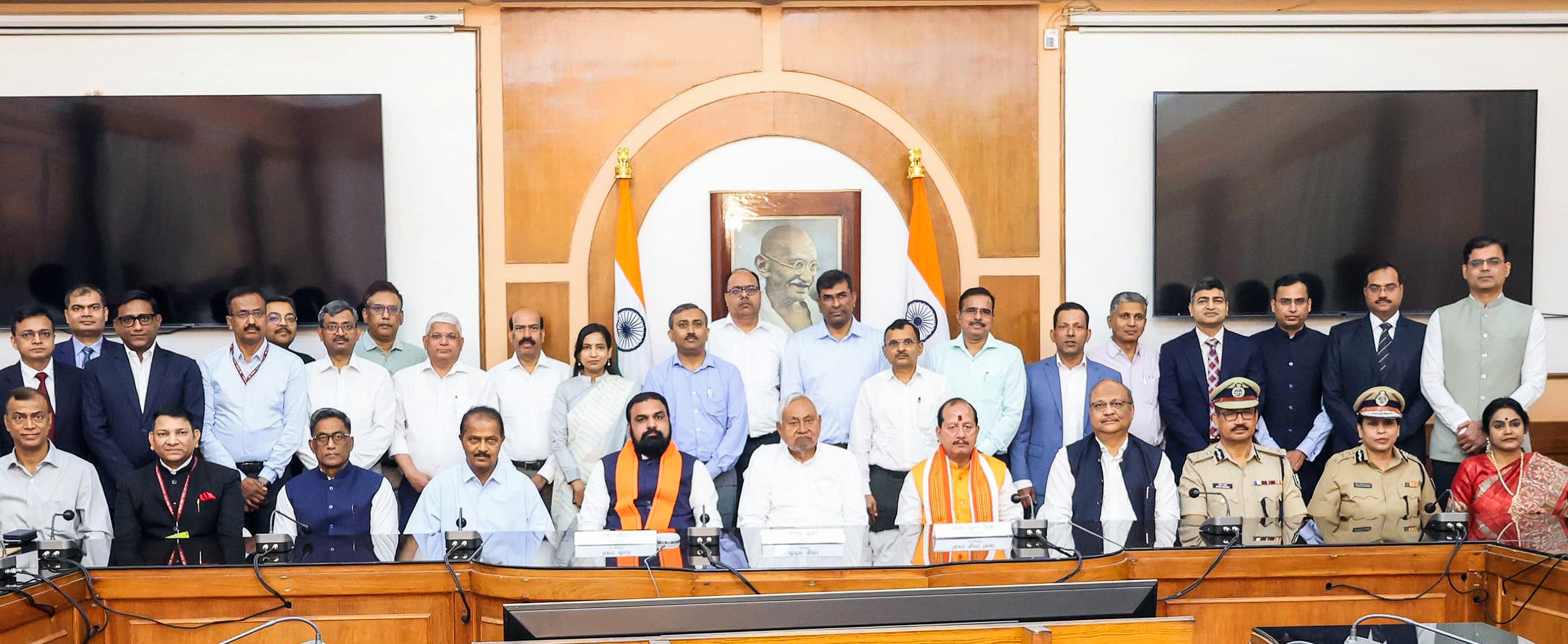 नीतीश कुमार ने बिहार के मुख्यमंत्री पद से दिया इस्तीफा