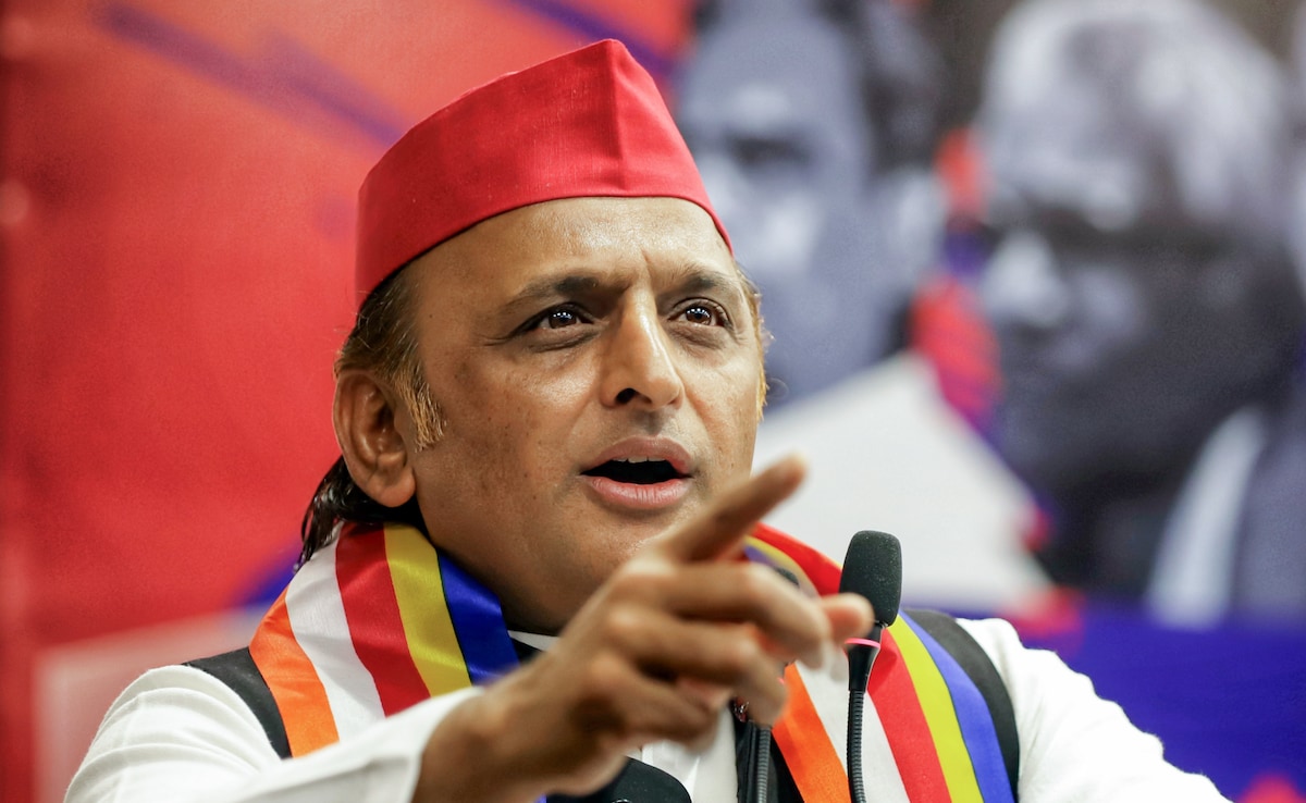 'बंगाल में दीदी जीत रहीं...' बोले सपा प्रमुख अखिलेश, कहा- भाजपा ने जो UP में किया, वही वहां करना चाह रही