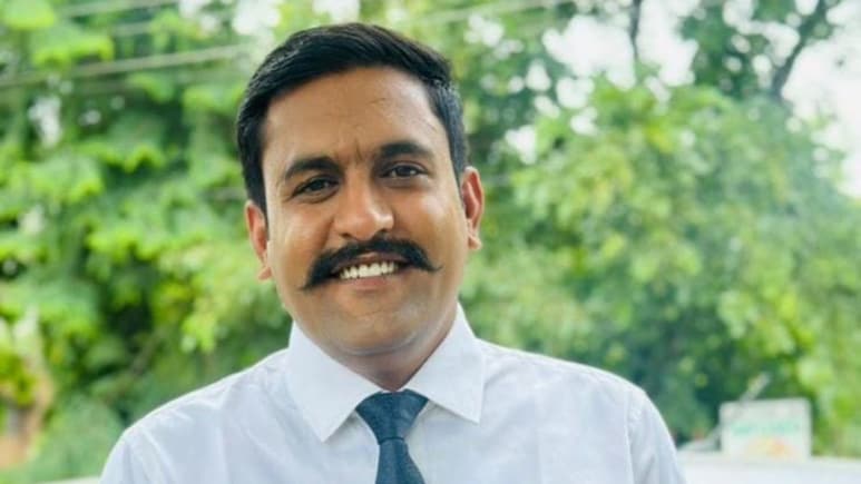 Success Story: हेड कॉन्स्टेबल के बेटे ने क्रैक किया RAS, तहसीलदार ट्रेनिंग के बीच राजस्थान प्रशासनिक सेवा में मारी बाजी