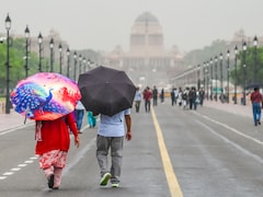 Weather Today: अप्रैल में भी बारिश-बर्फबारी और ओलावृष्टि, पाकिस्तान से आ रहा कौन सा बवंडर, UP-दिल्ली से पंजाब तक बदलेगा मौसम