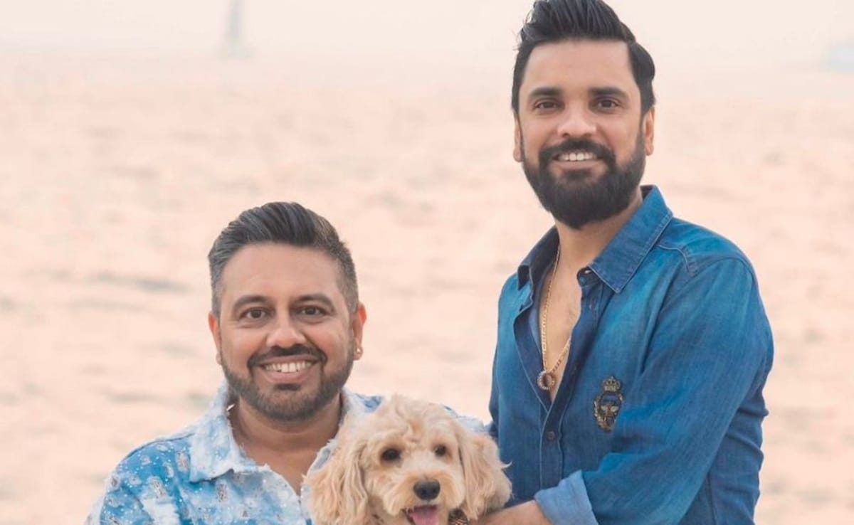 Flying with pets in India is no longer complicated or stressful. Flying with pets in India is no longer complicated or stressful.